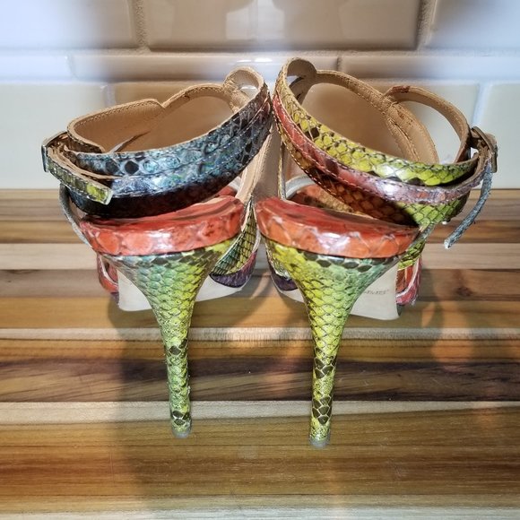 Jimmy Choo Snakeskin Heels size 38 1/2 (8.5 US) - Picture 13 of 13